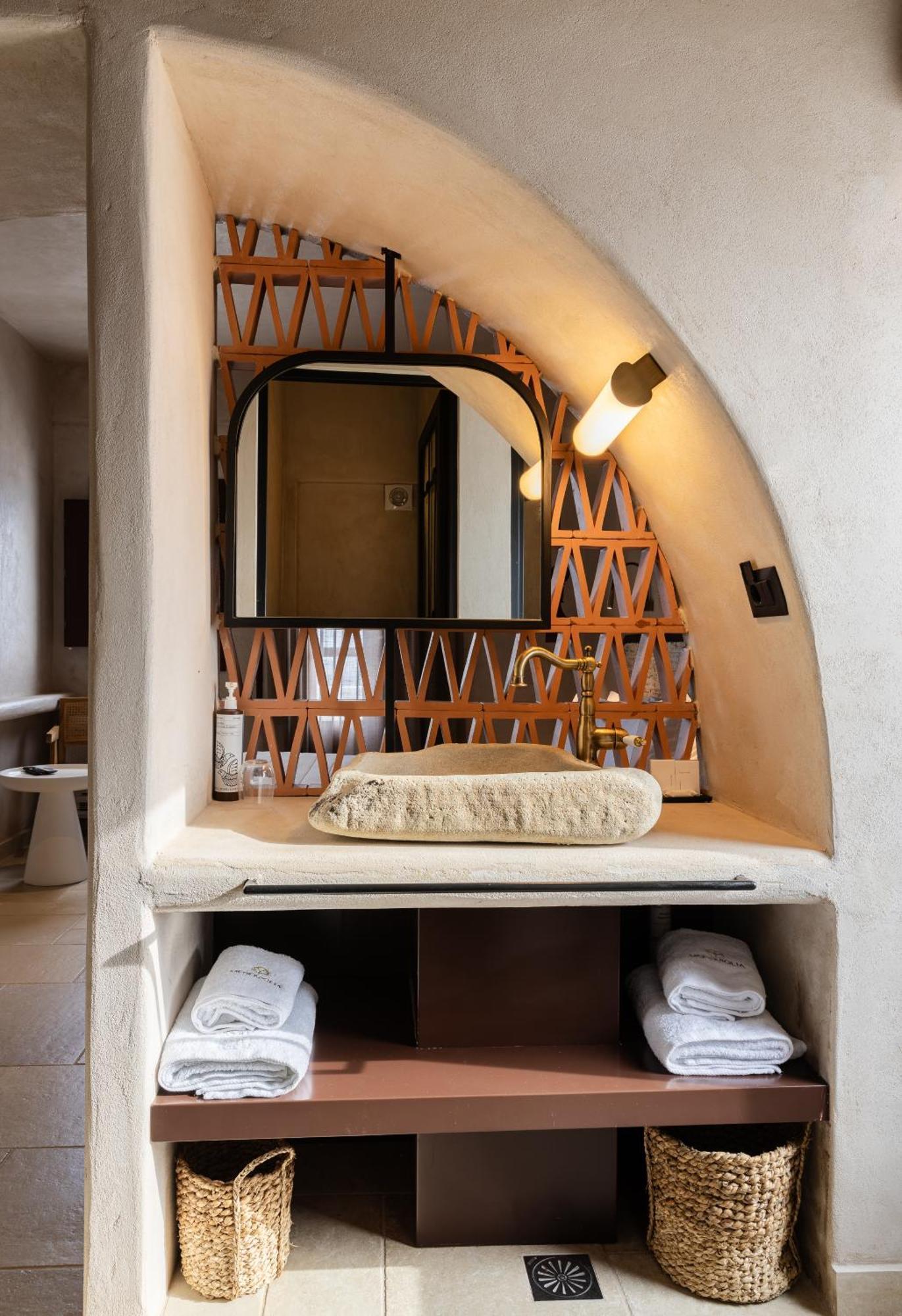 Meroviglia Boutique Hotel Имеровигли Стая снимка