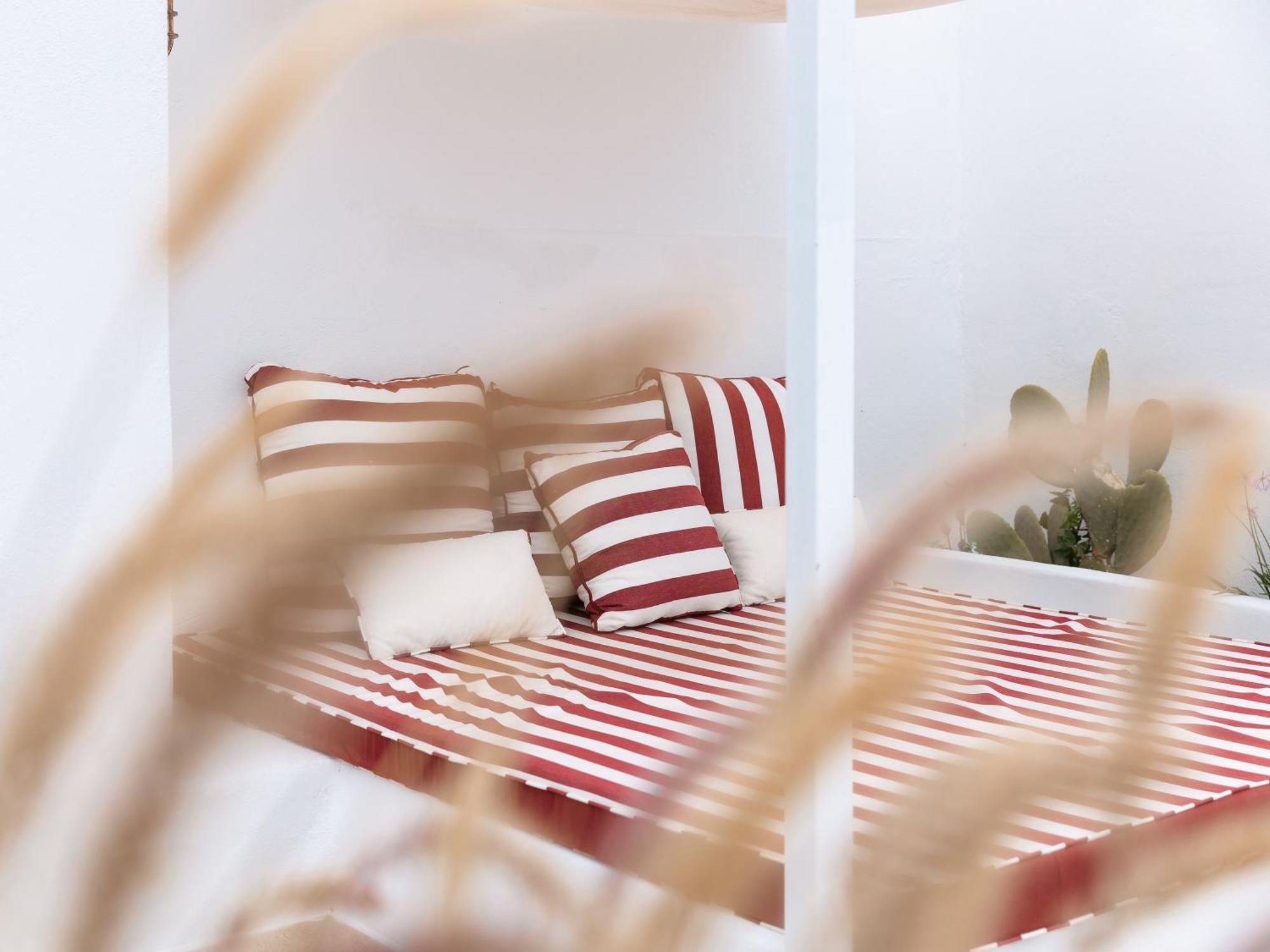 Meroviglia Boutique Hotel Имеровигли Стая снимка